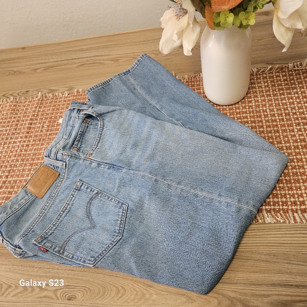 Levis Women Levi’s Premium Ribcage Straight Ankle Jeans Blue Denim High Rise W31